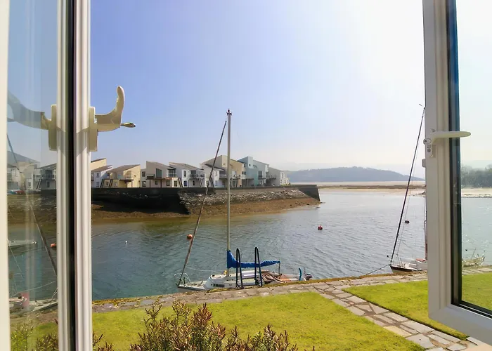 1 Oakley Wharf